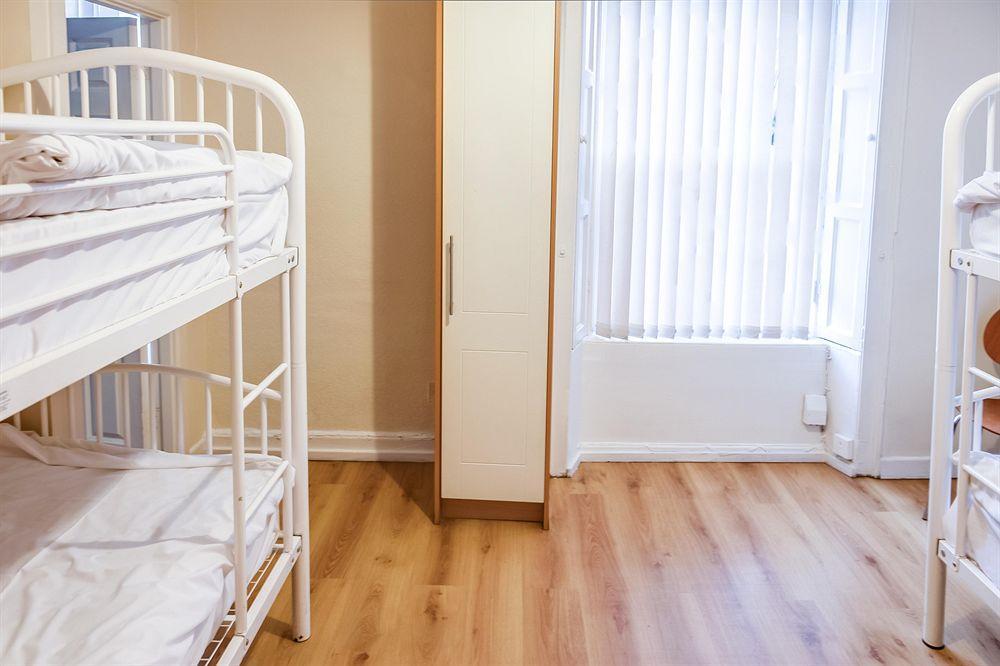 The Times Hostel - College Street Dublin Bagian luar foto