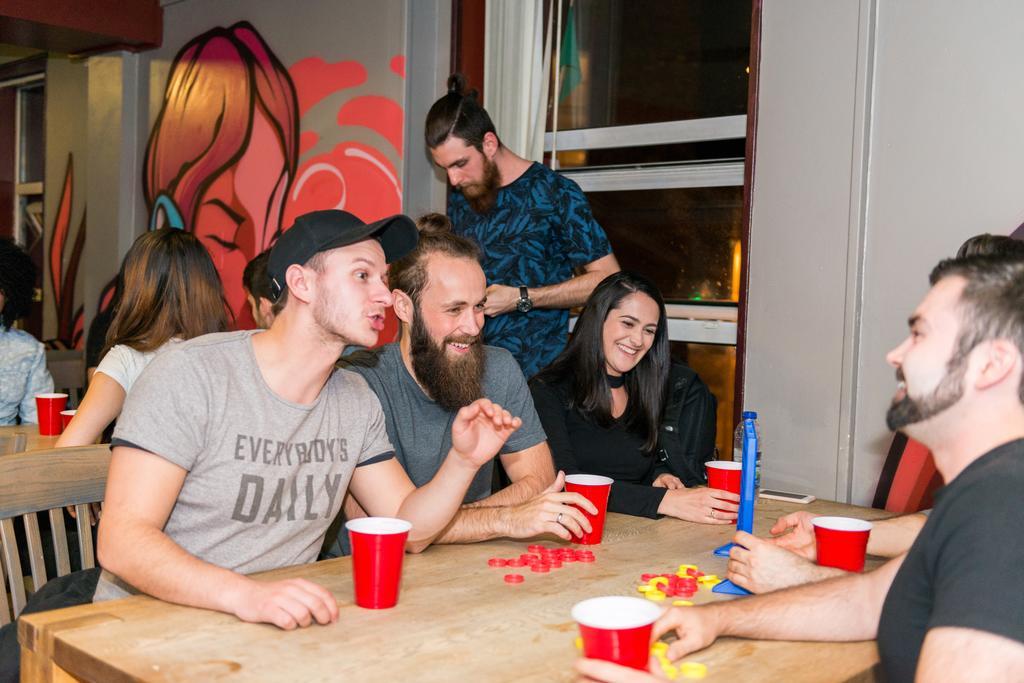 The Times Hostel - College Street Dublin Bagian luar foto