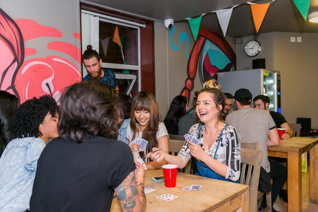 The Times Hostel - College Street Dublin Bagian luar foto