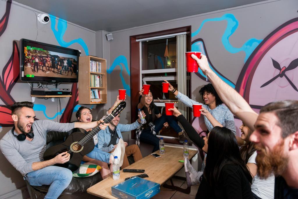 The Times Hostel - College Street Dublin Bagian luar foto