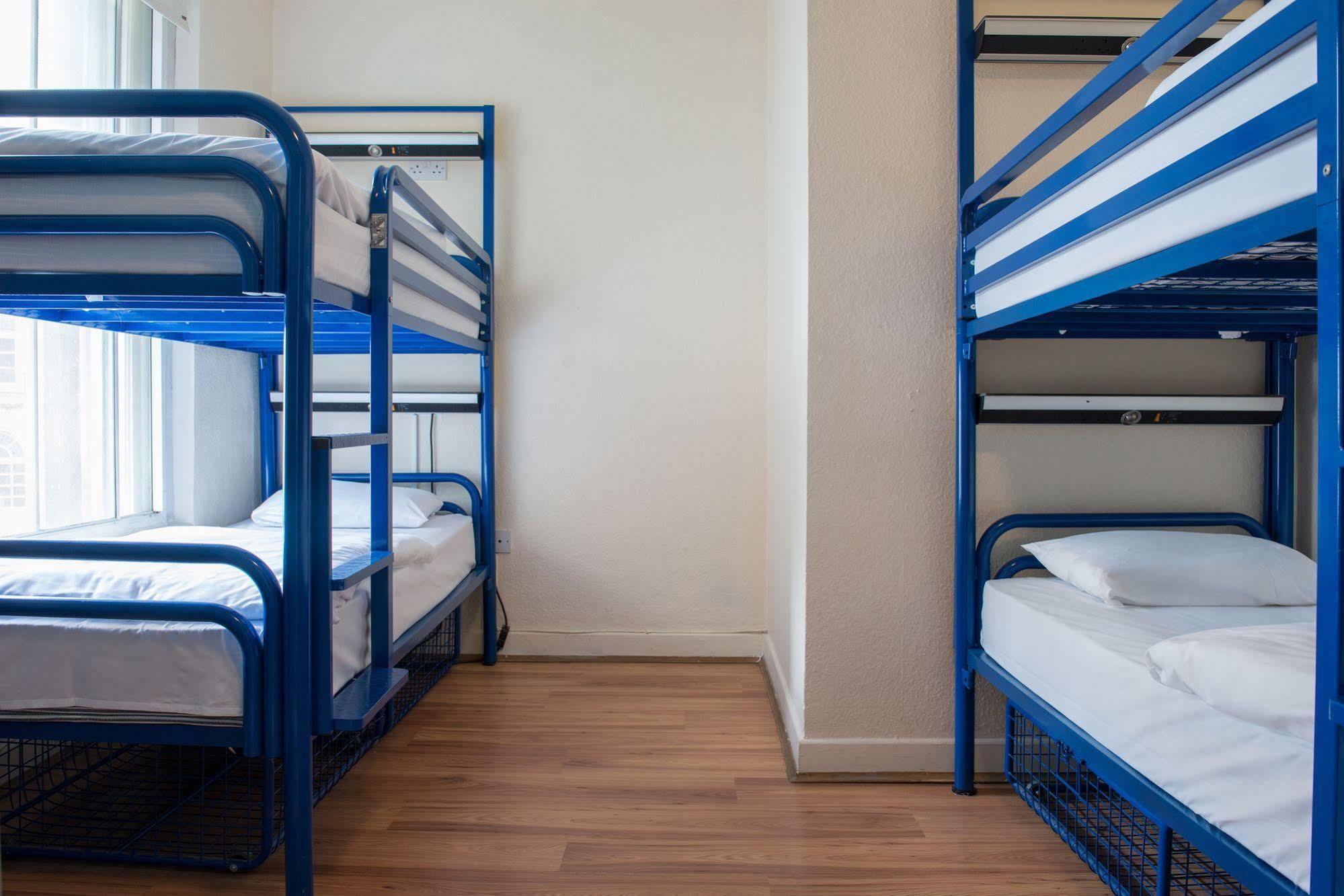 The Times Hostel - College Street Dublin Bagian luar foto